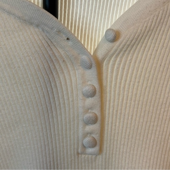 Karl Lagerfeld Cream Short Sleeve Tee - Picture 4 of 10